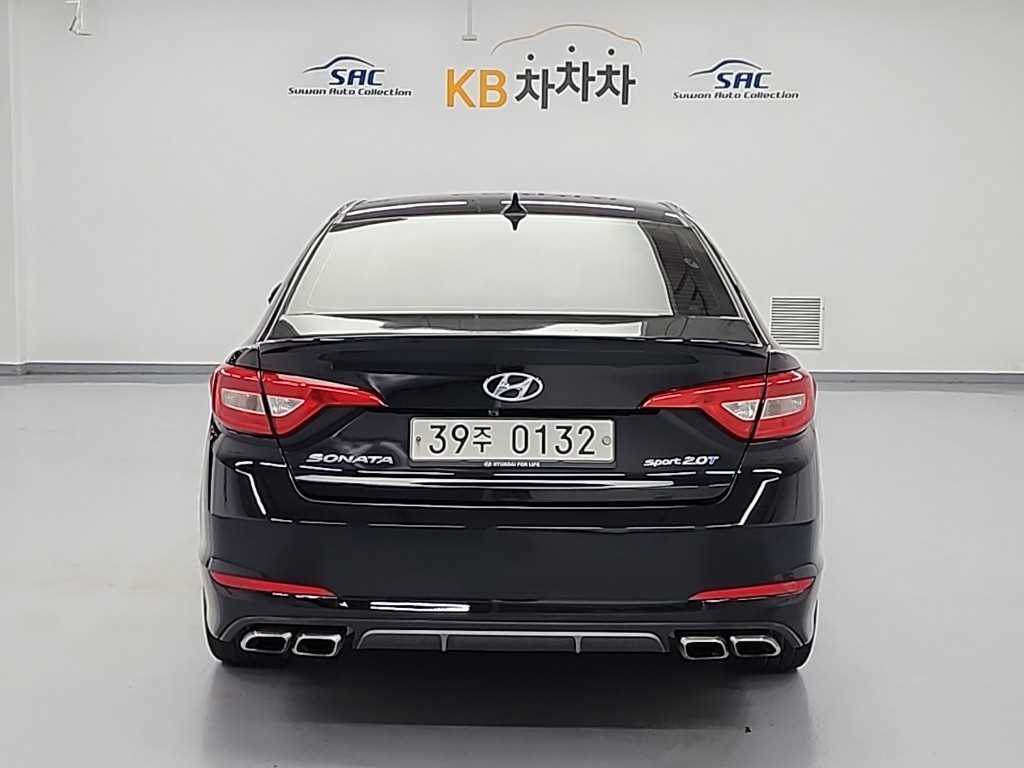 HYUNDAI Sonata - Vista 3