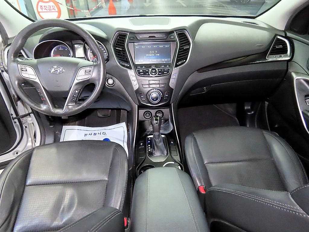 HYUNDAI Santa Fe - Vista 10