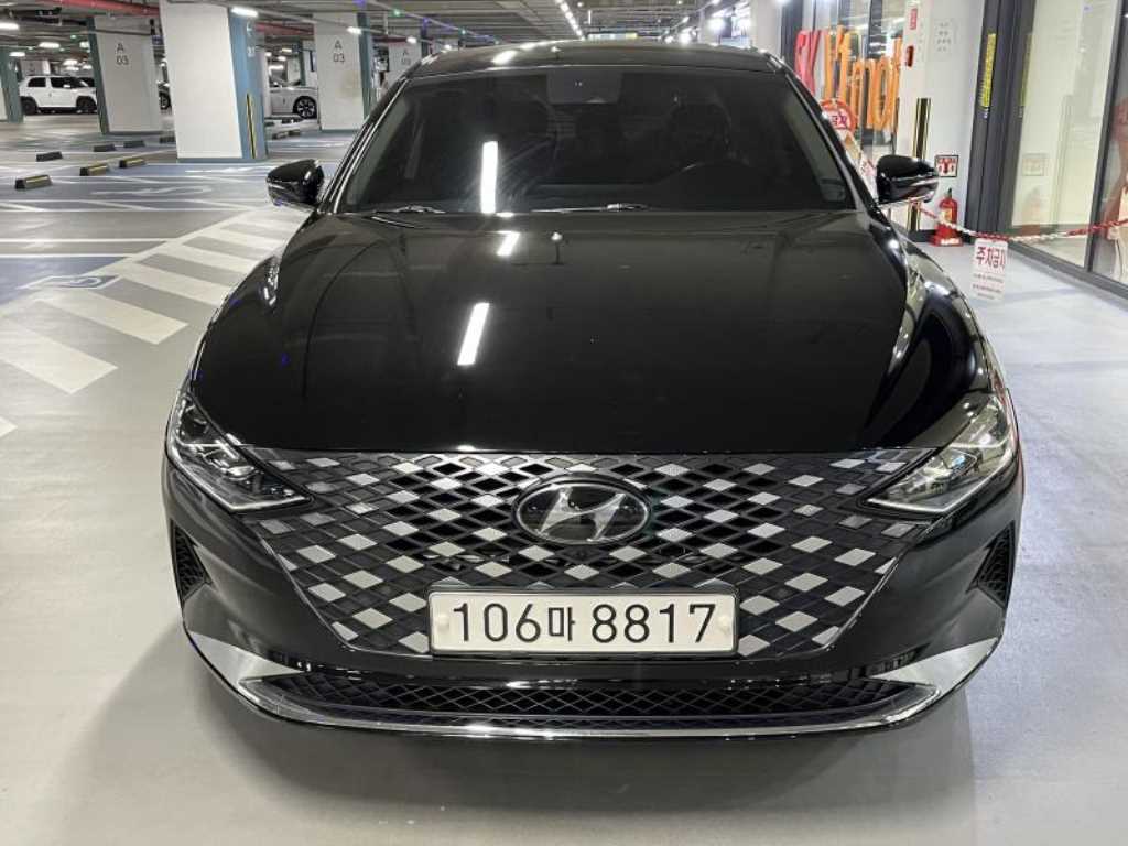 HYUNDAI Grandeur - Vista 2