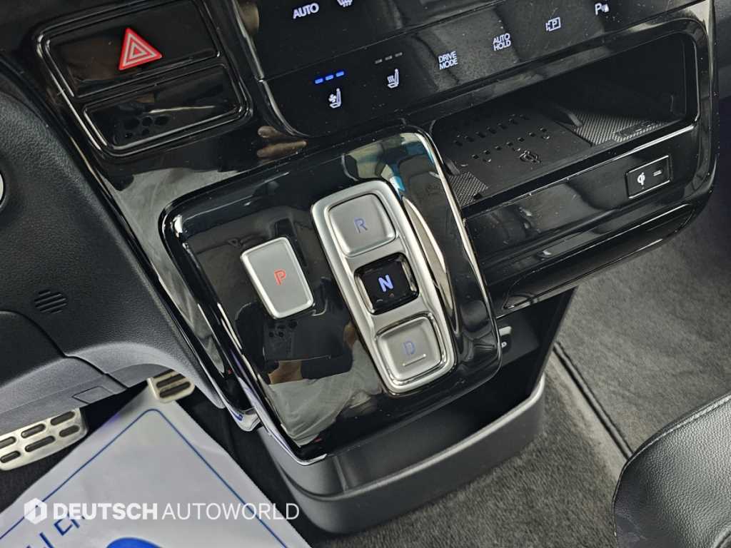 HYUNDAI Staria - Vista 9