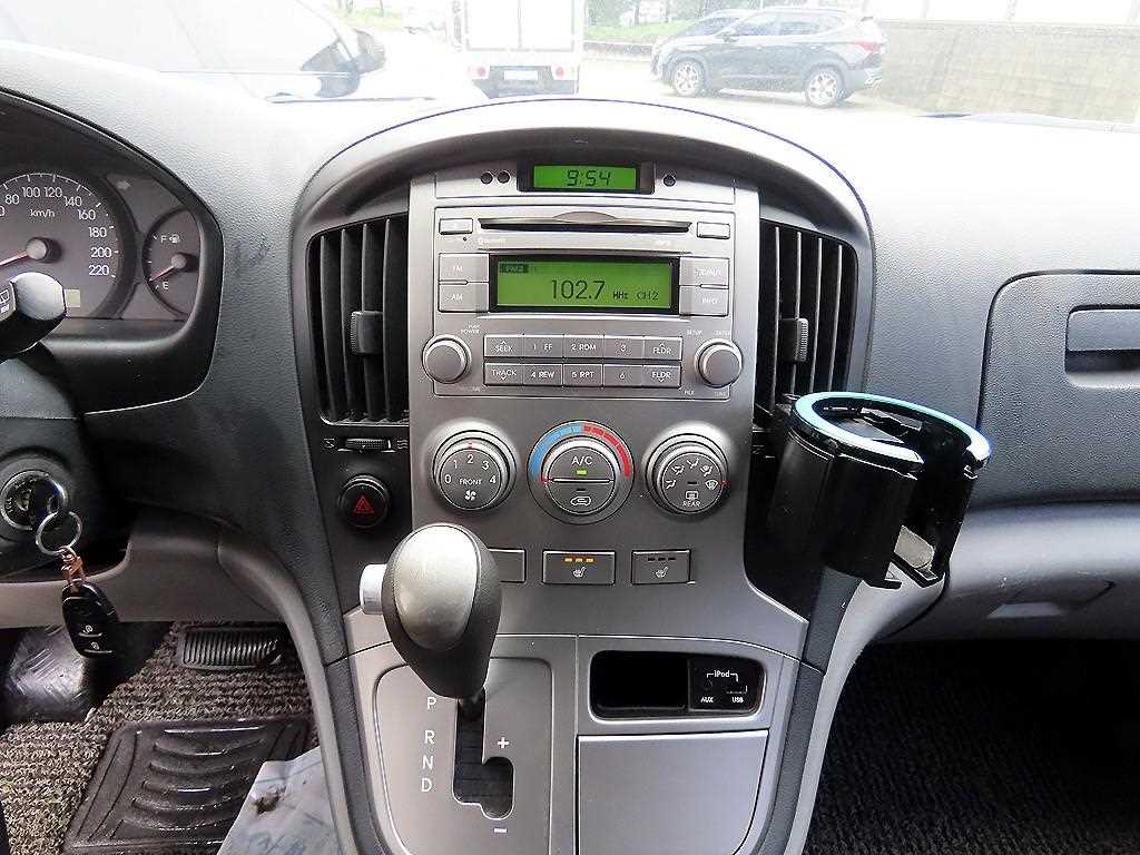 HYUNDAI Starex 2015 Plateado - Importación desde Corea - HF Imports Iquique - Foto 13