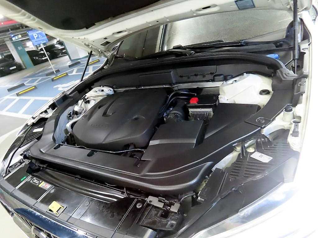Volvo XC60 2019 - Importación desde Corea - HF Imports Iquique - Foto 19