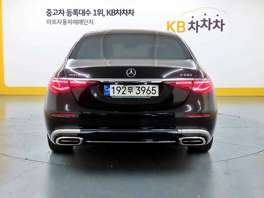 Mercedes Benz S Class - Vista 3