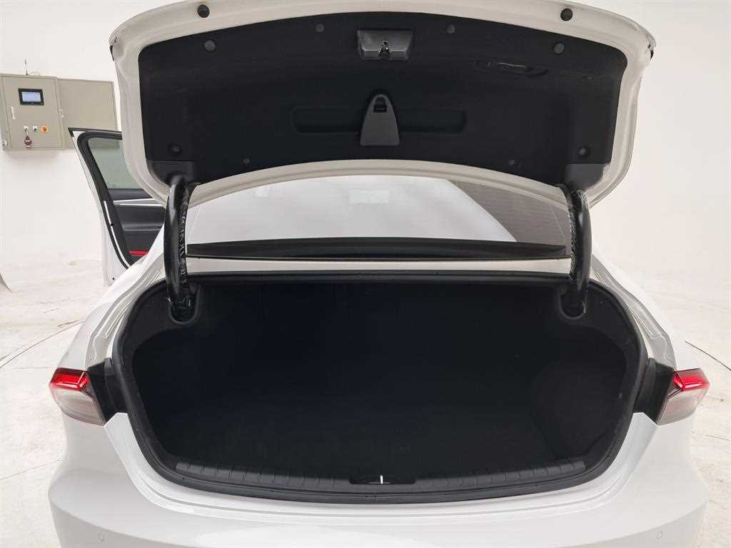 HYUNDAI Grandeur 2021 Blanco - Importación desde Corea - HF Imports Iquique - Foto 17