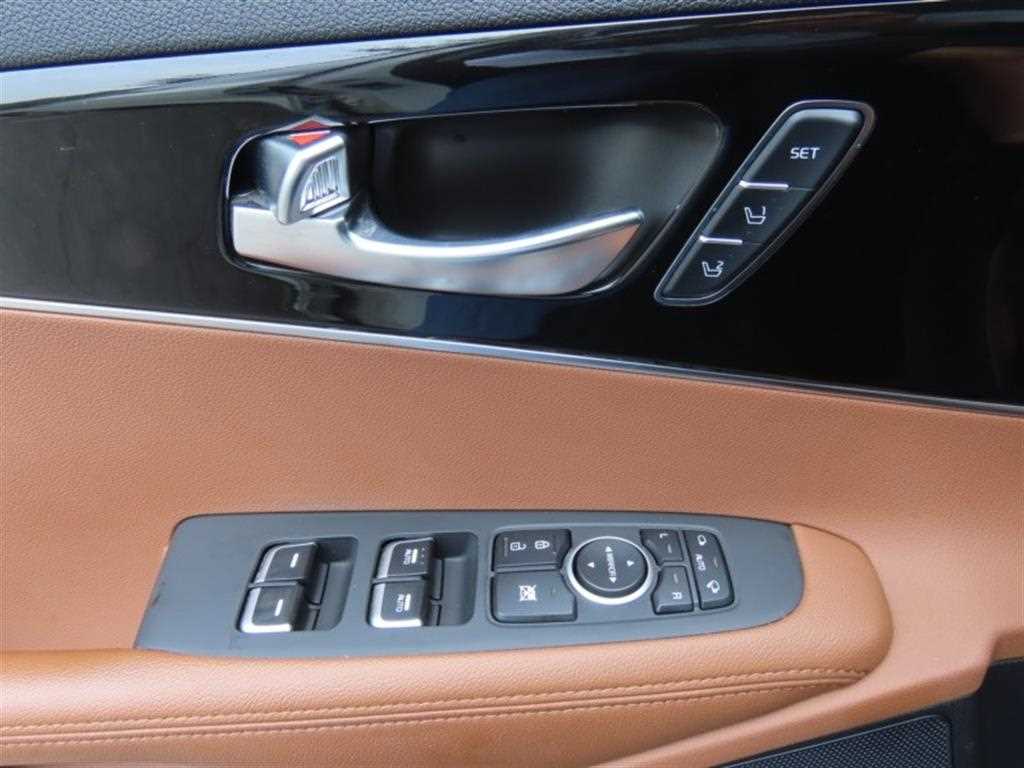 KIA Sorento - Vista 12