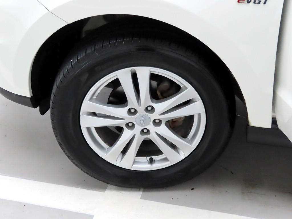 HYUNDAI Santa Fe 2011 Blanco - Importación desde Corea - HF Imports Iquique - Foto 19