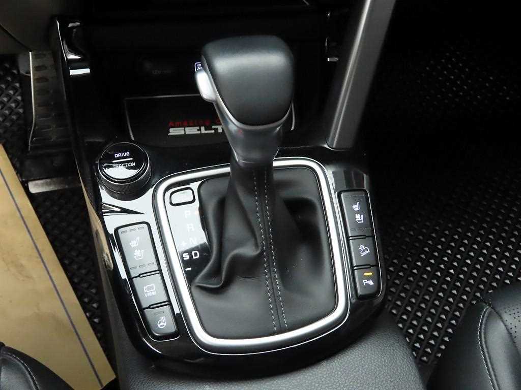 KIA Seltos - Vista 10