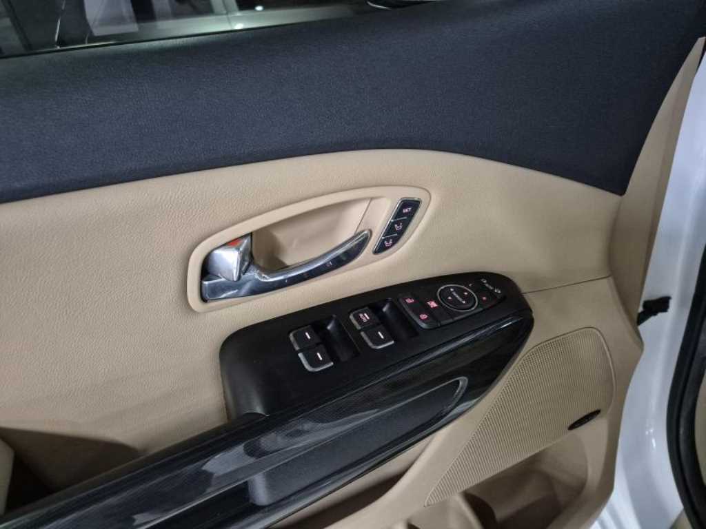KIA Carnival 2016 Blanco - Importación desde Corea - HF Imports Iquique - Foto 17