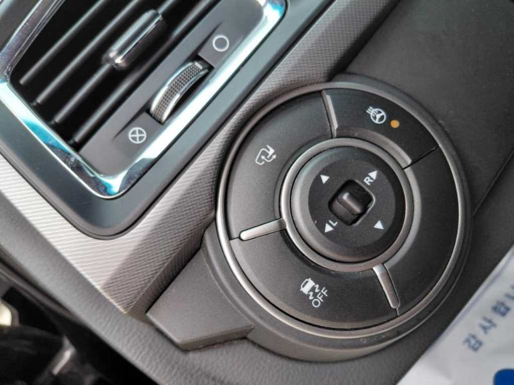Ssangyong Korando - Vista 9