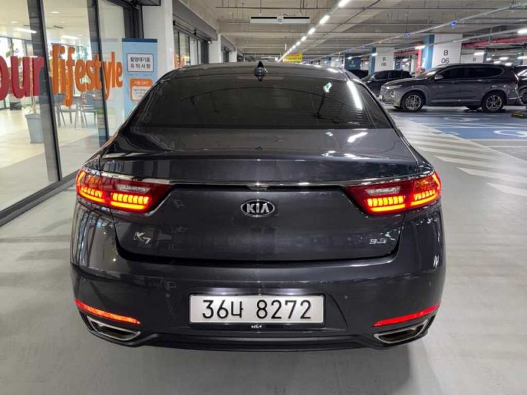 KIA K7 - Vista 5