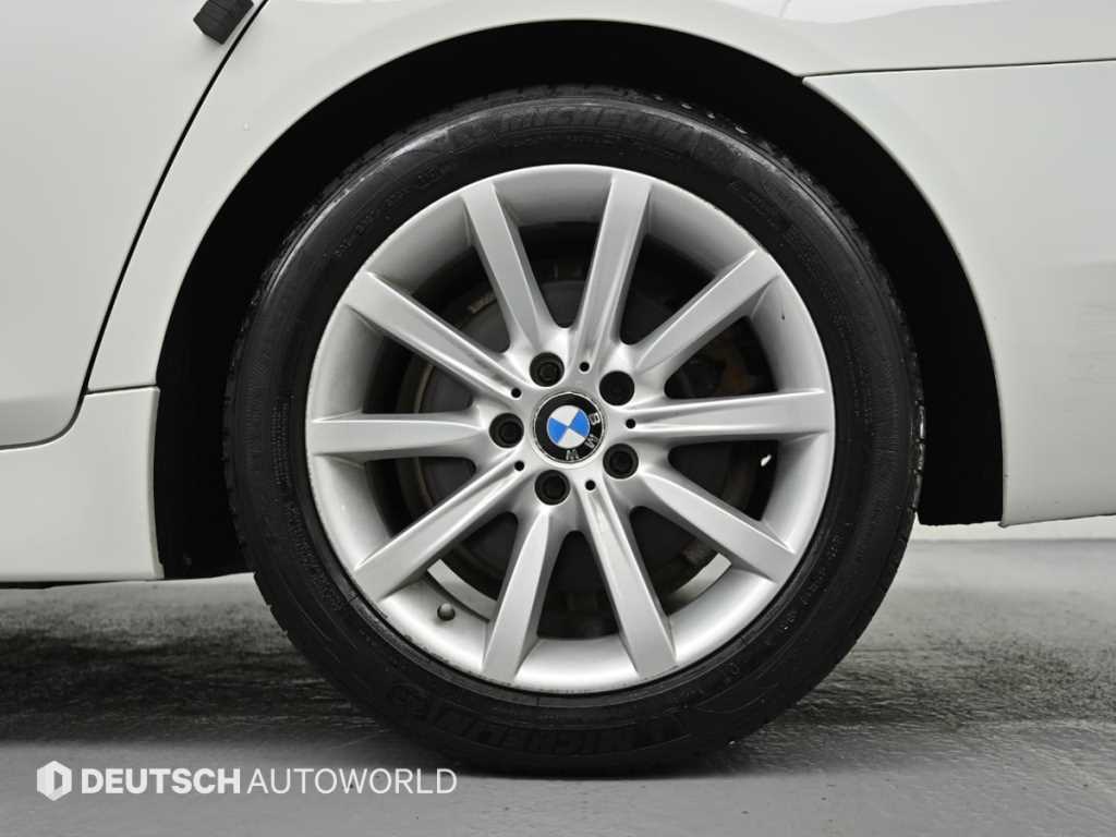 BMW 5 Series - Vista 5