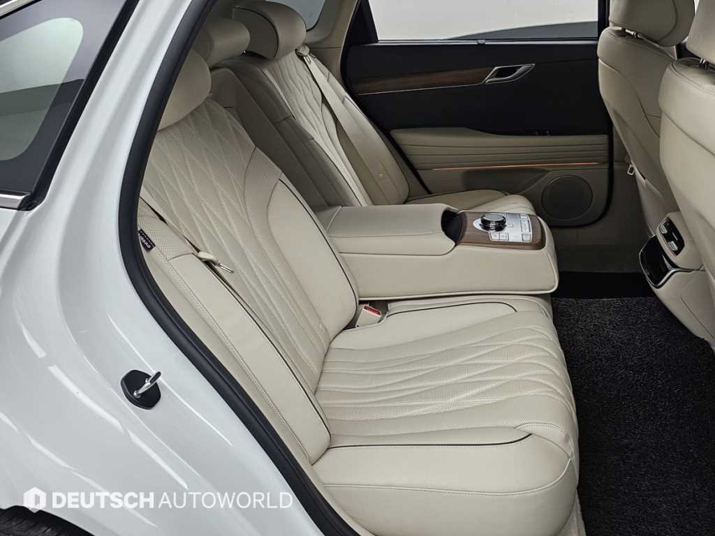 Genesis G80 - Vista 12