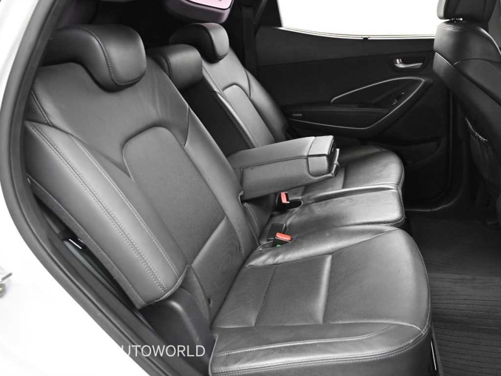 HYUNDAI Santa Fe - Vista 12