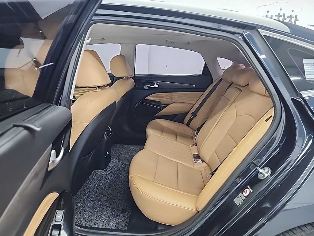 KIA K7 - Vista 12