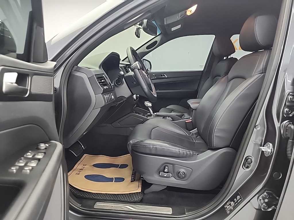 Ssangyong Rexton - Vista 11