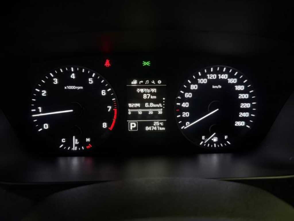 HYUNDAI Sonata - Vista 9