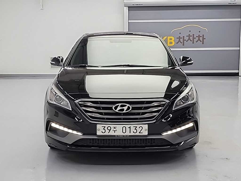 HYUNDAI Sonata - Vista 2
