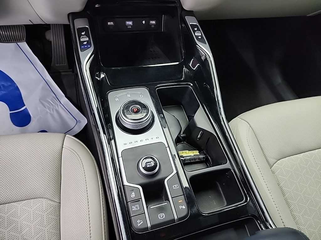 KIA Sorento - Vista 8