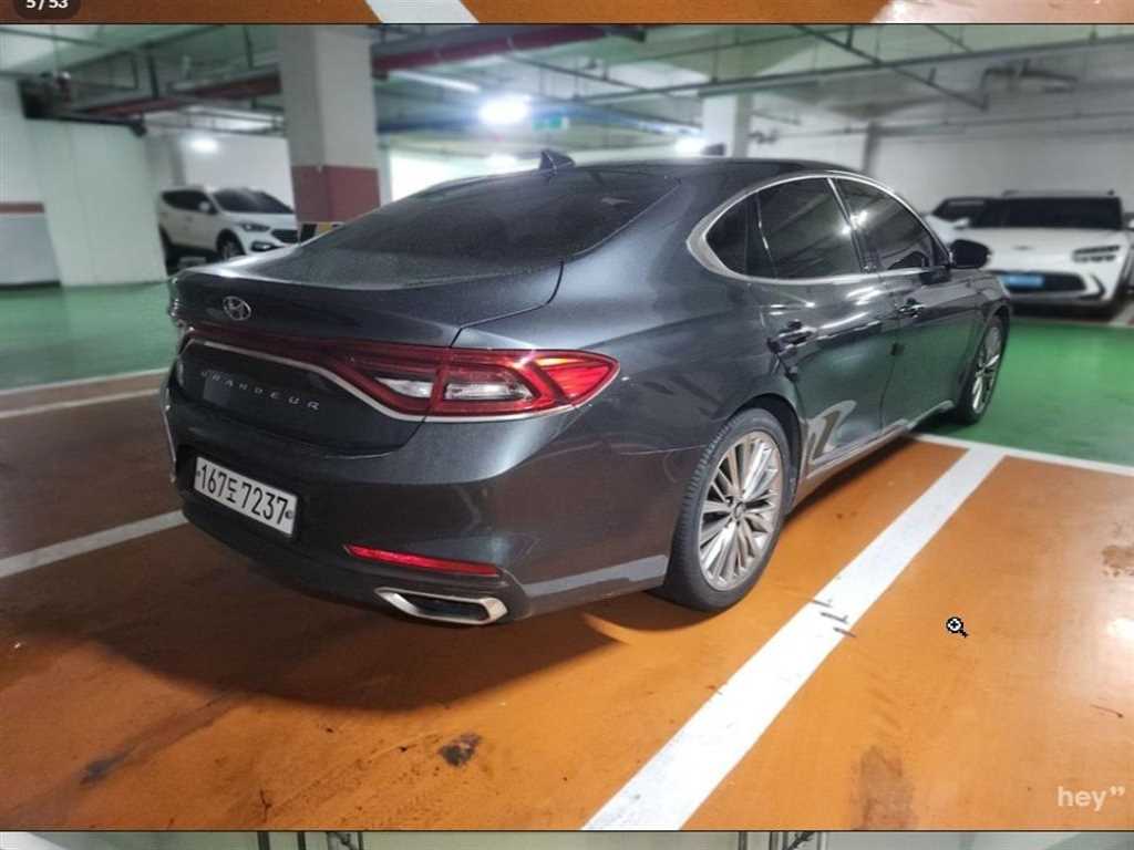 HYUNDAI Grandeur - Vista 5