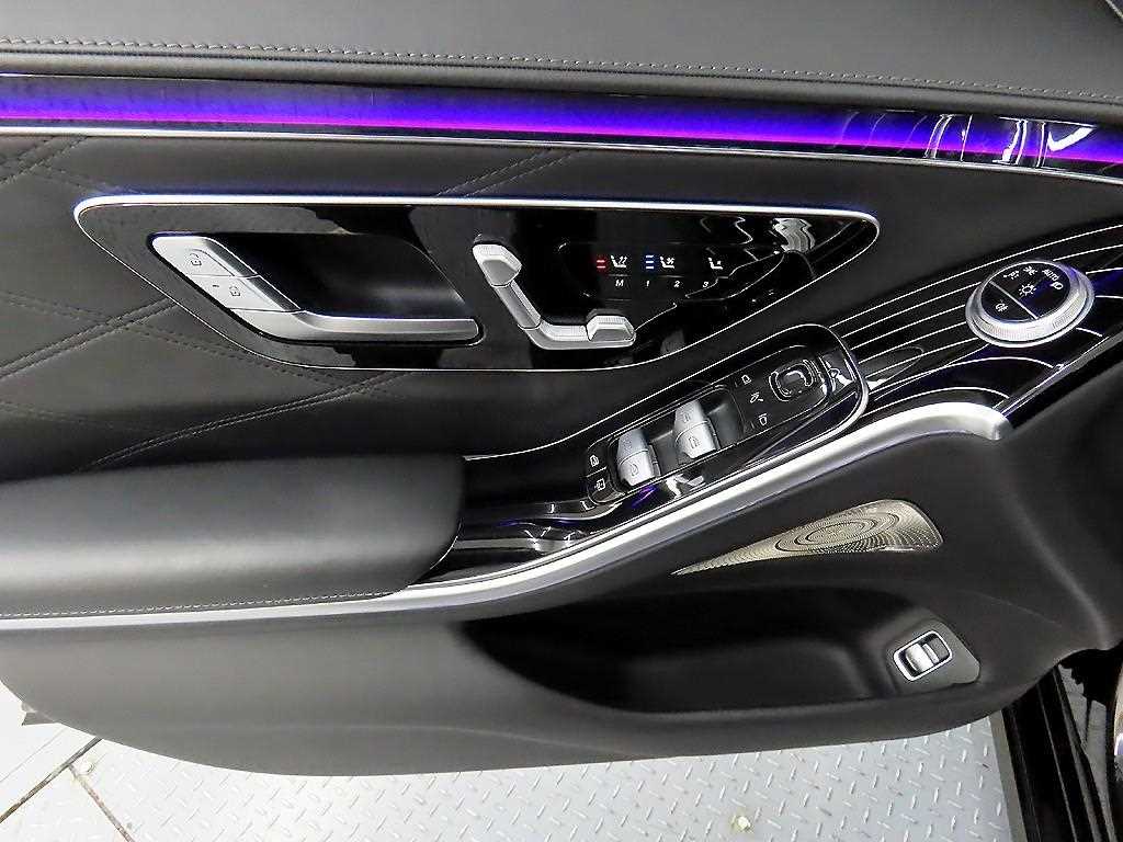 Mercedes Benz S Class - Vista 11