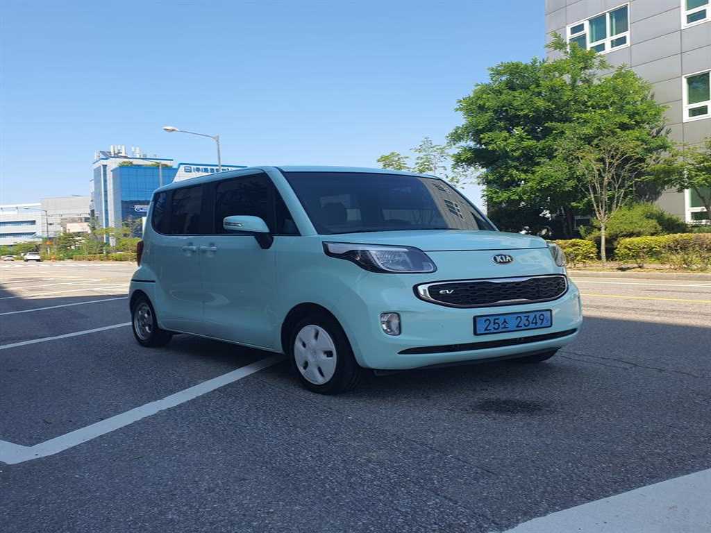 KIA Ray - Vista 4