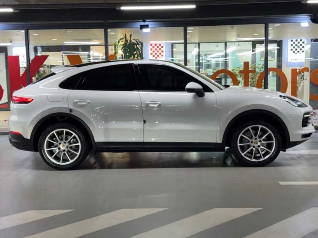 Porsche Cayenne - Vista 3