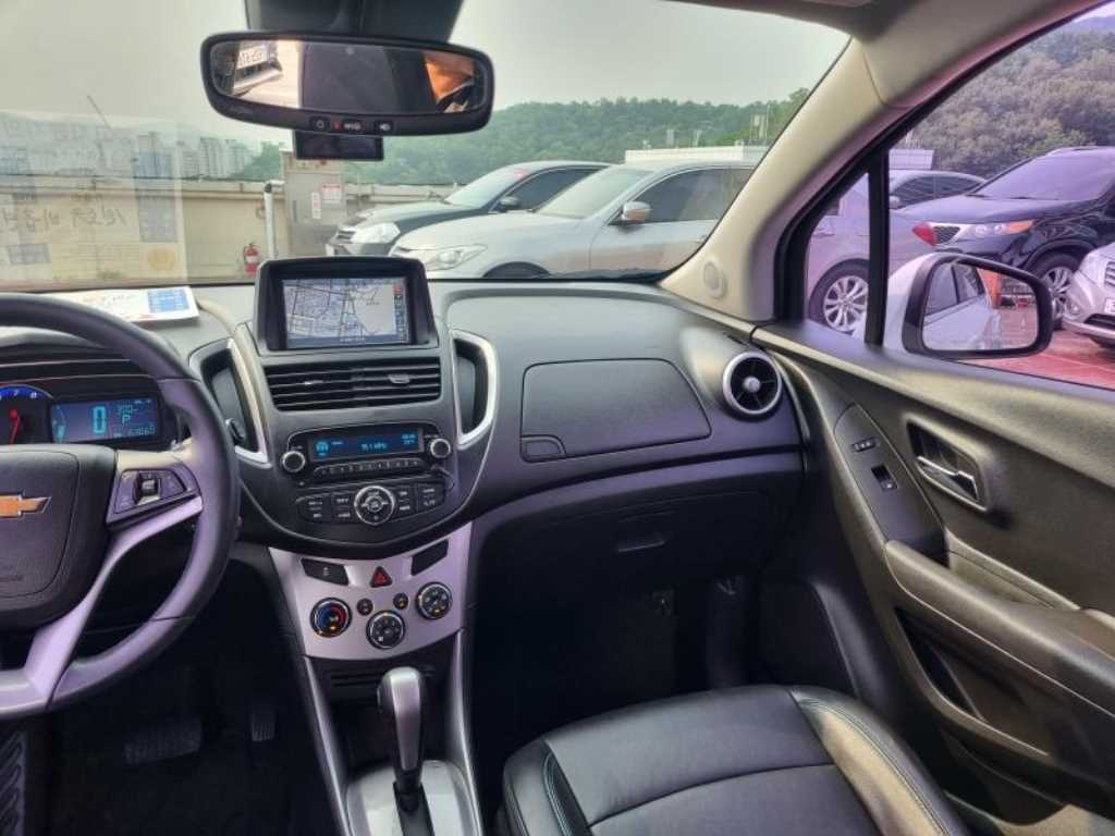 Chevrolet Trax 2016 Blanco - Importación desde Corea - HF Imports Iquique - Foto 13