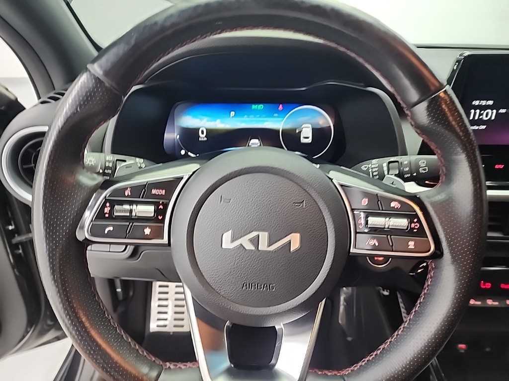 KIA K3 - Vista 9