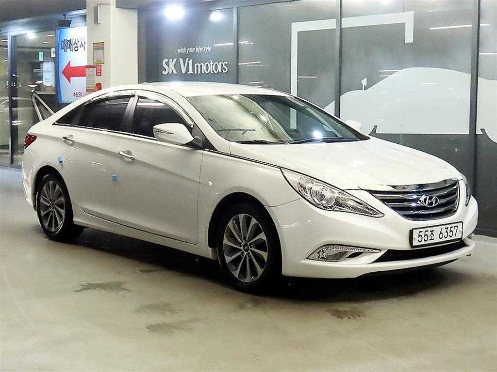 HYUNDAI Sonata 2013 Blanco - Importación desde Corea - HF Imports Iquique - Foto 1