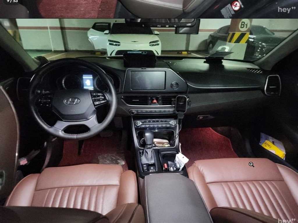 HYUNDAI Grandeur - Vista 9