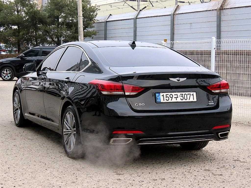 Genesis G80 - Vista 4