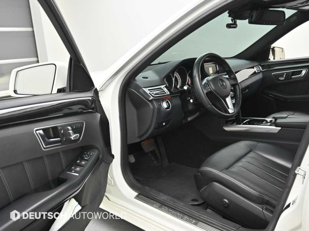 Mercedes Benz E class - Vista 11