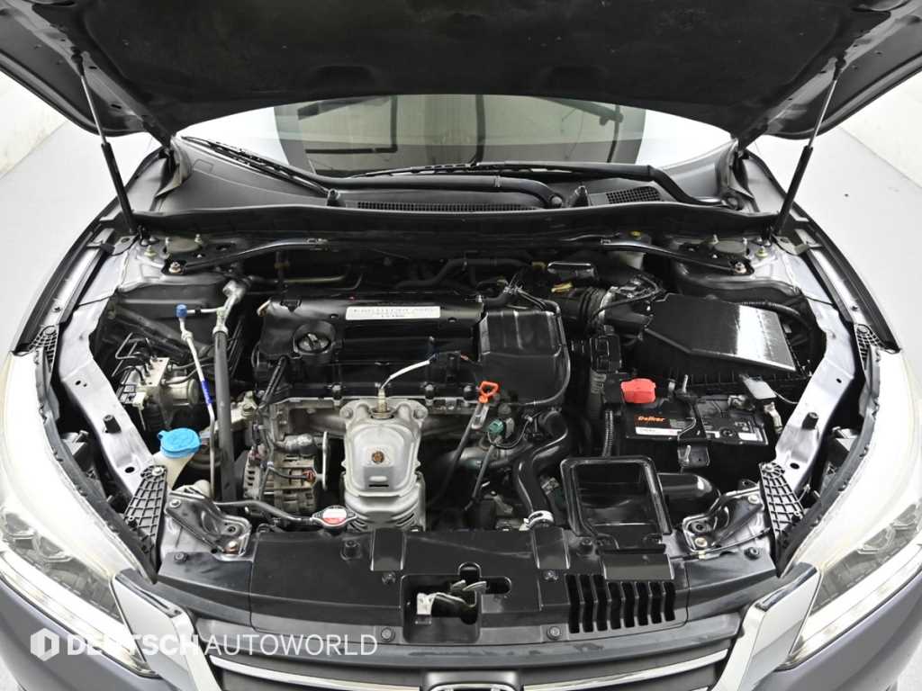 Honda Accord - Vista 6