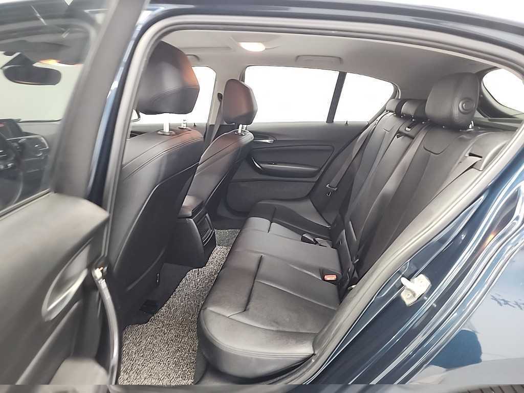 BMW 1 series - Vista 11