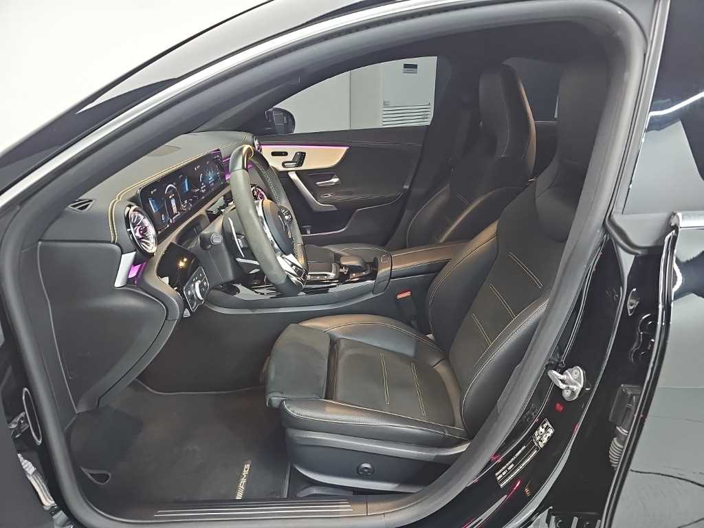 Mercedes Benz CLA Class - Vista 11