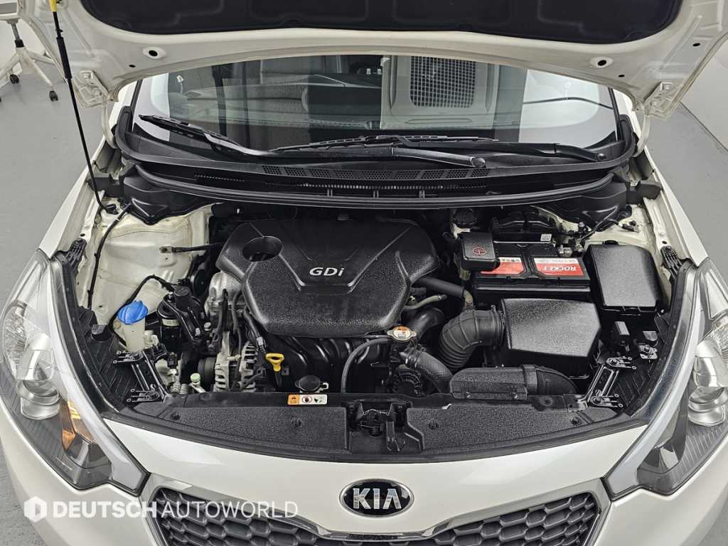 KIA K3 - Vista 6