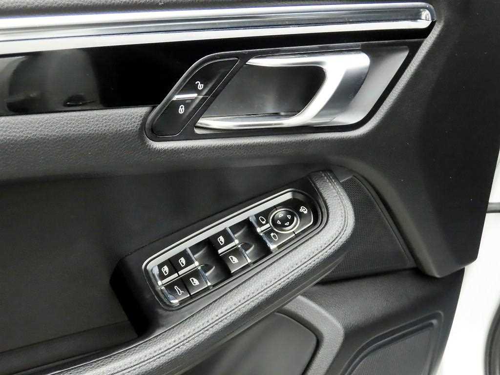 Porsche Macan - Vista 10