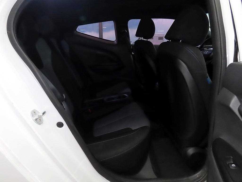 HYUNDAI Veloster - Vista 7