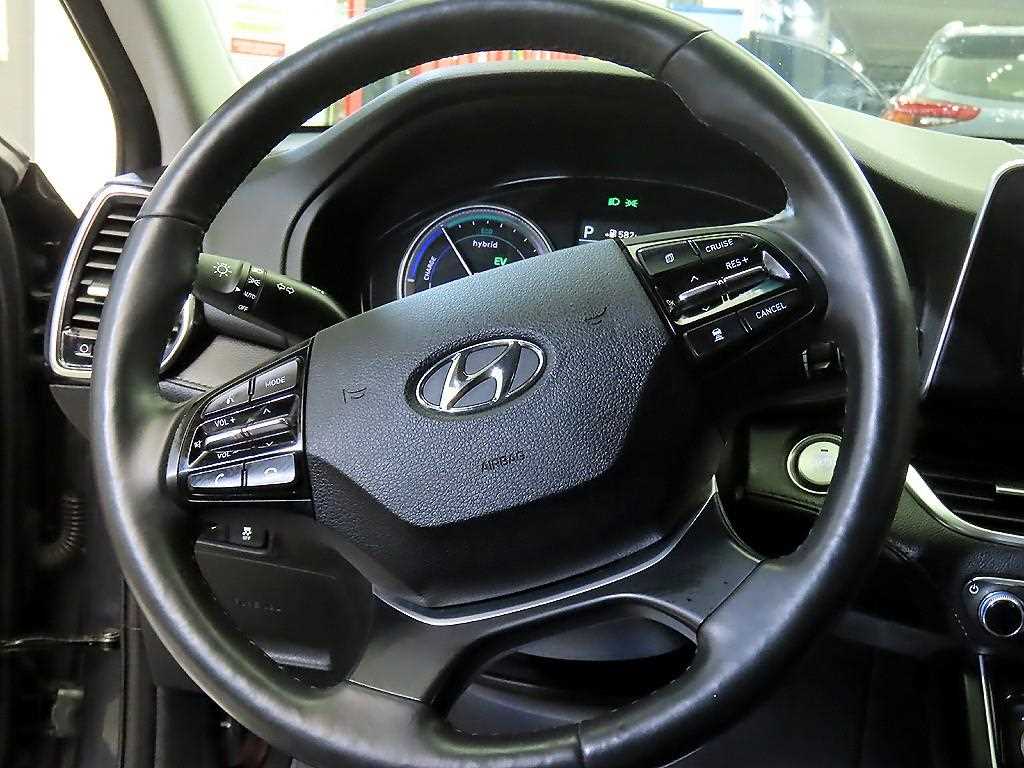 HYUNDAI Grandeur - Vista 8