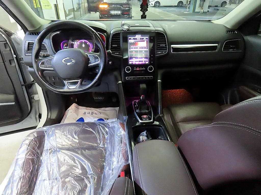 SAMSUNG QM6 - Vista 10