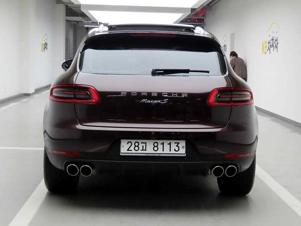 Porsche Macan - Vista 3