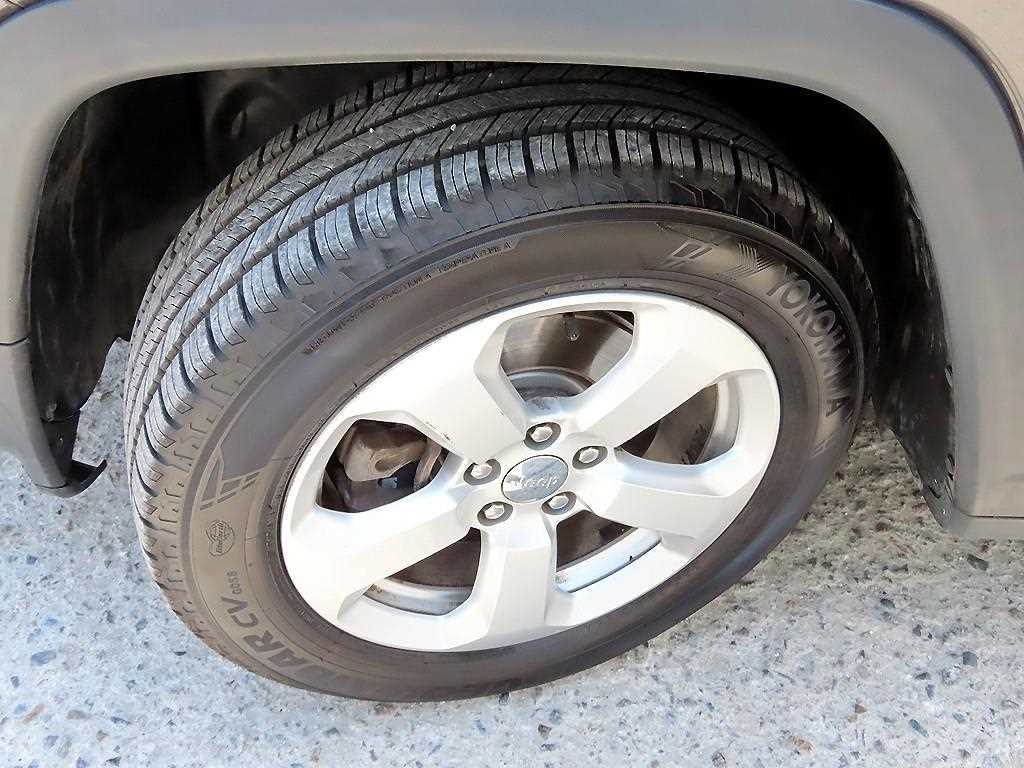 Jeep Compass 2019 Gris - Importación desde Corea - HF Imports Iquique - Foto 20