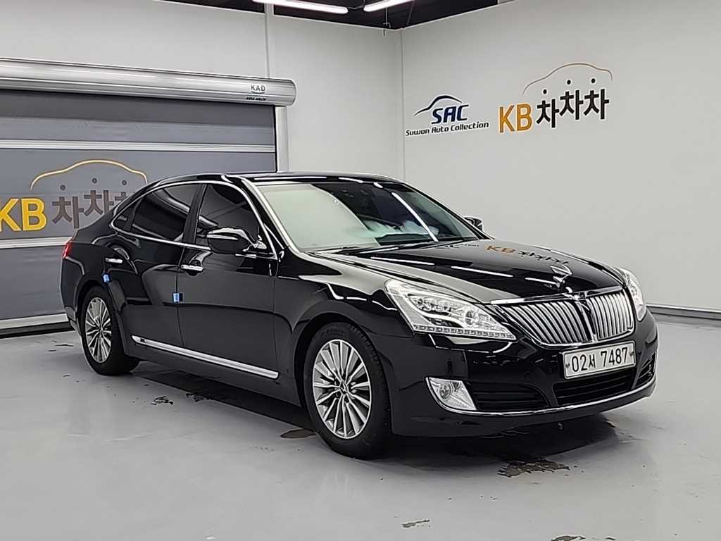 HYUNDAI Equus - Vista 4