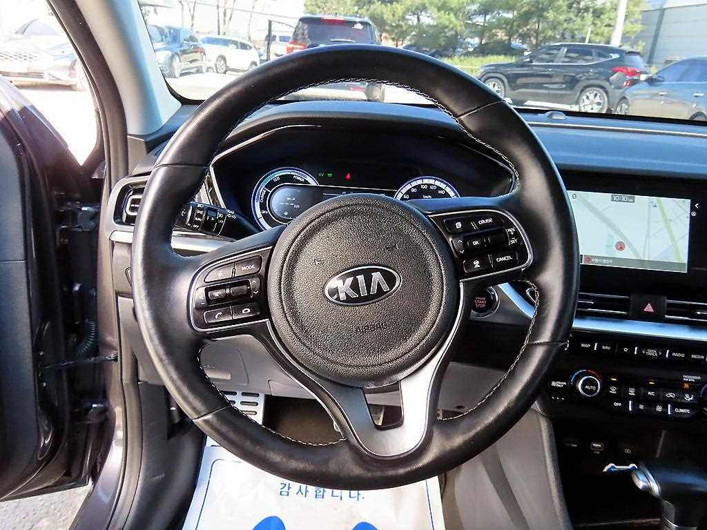 KIA Niro - Vista 8