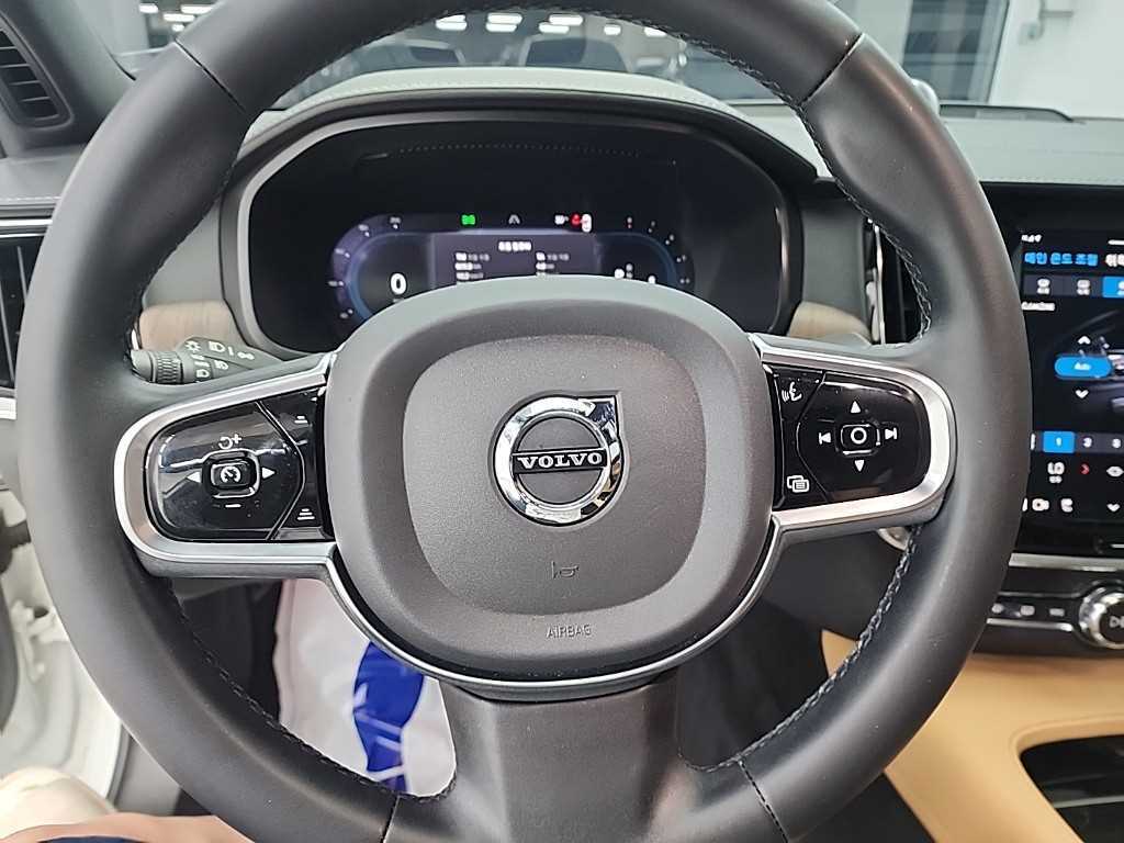 Volvo S90 - Vista 9