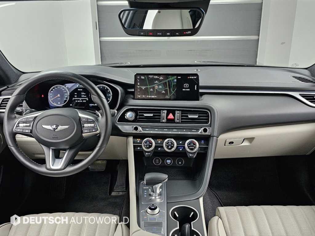 Genesis G70 - Vista 7