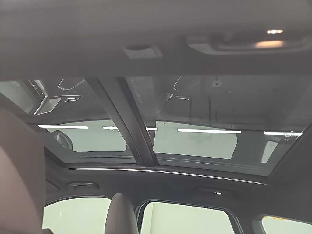 BMW X1 2023 Verde - Importación desde Corea - HF Imports Iquique - Foto 13