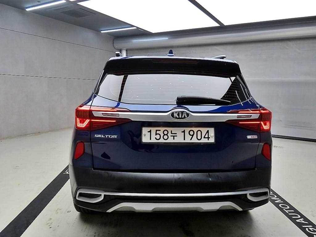 KIA Seltos - Vista 3