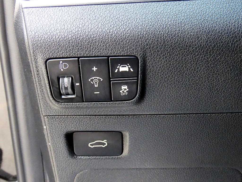 KIA K5 - Vista 12