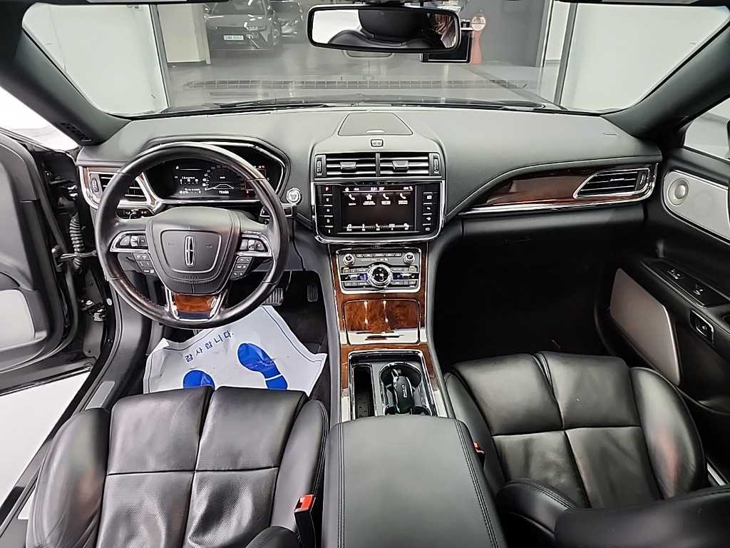 Lincoln Continental - Vista 7